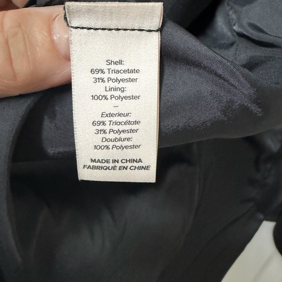 Cinq à Sept Classic Black Blazer - Picture 6 of 6